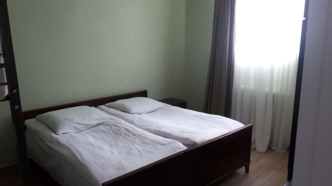 Blue Guesthouse Kazbegi Exteriör bild